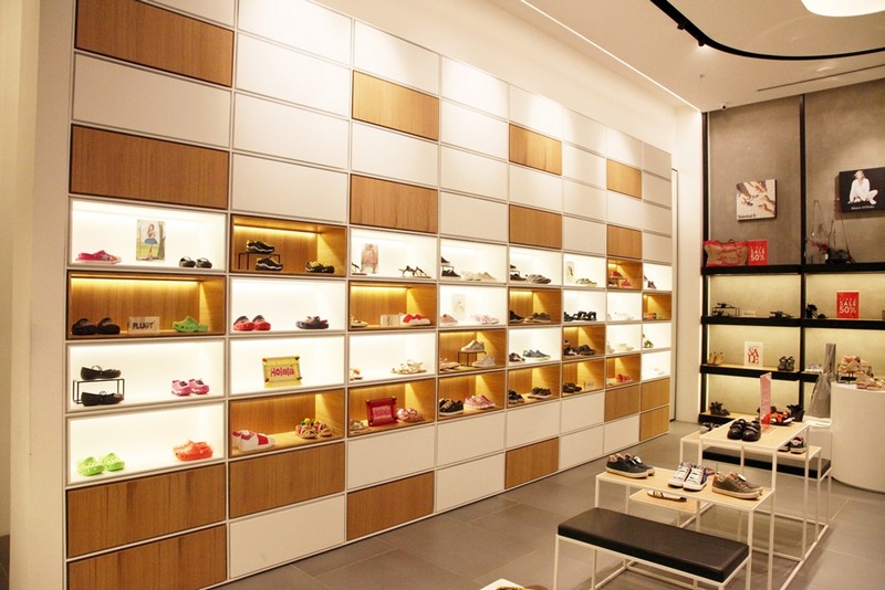 GS Shoes, Bossini & Springfield open at The Spot Choueifat